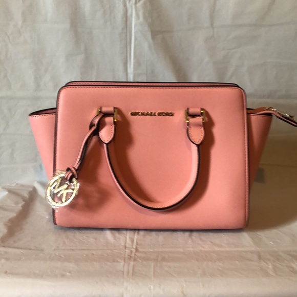 MK Sheila med faux saffiano leather satchel in a great pink shade - new!! - Picture 3 of 9